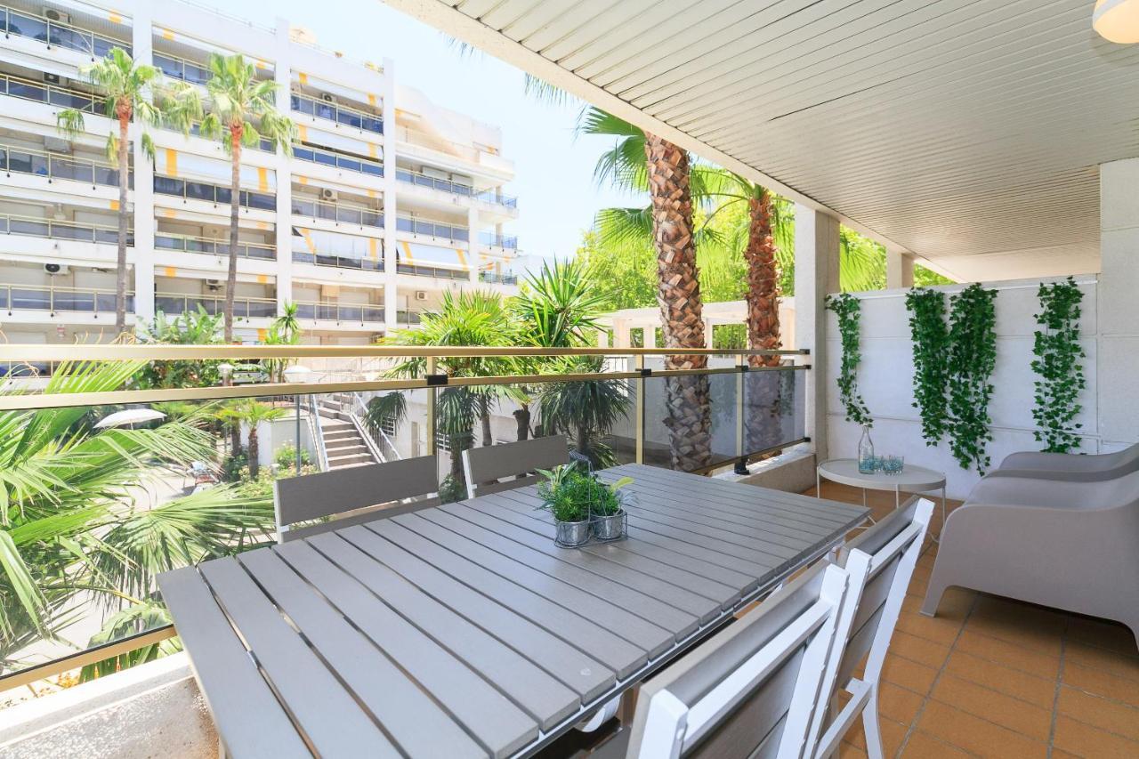 Uhc Michelangelo Apartments Salou Camera foto