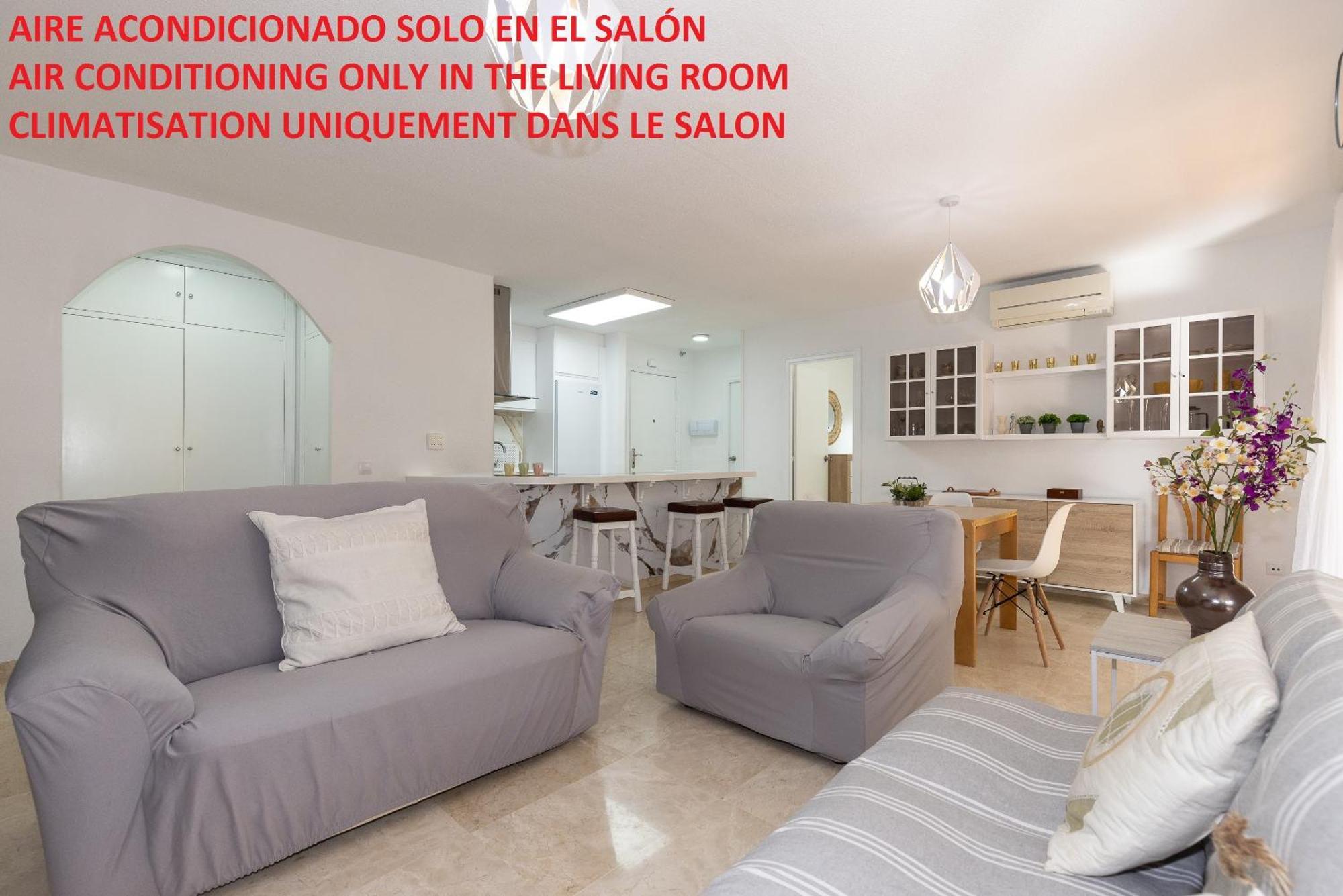 Uhc Michelangelo Apartments Salou Esterno foto