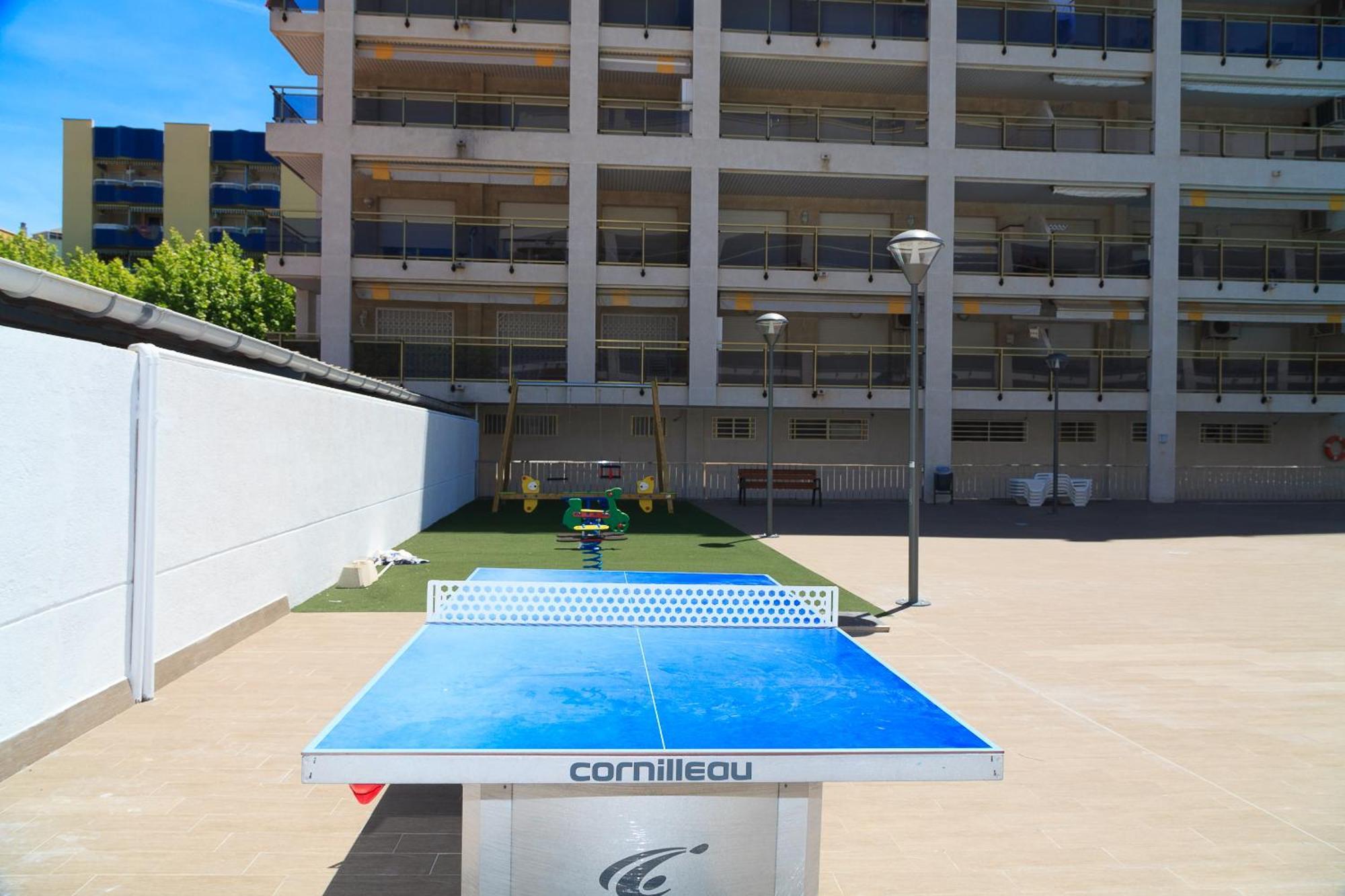 Uhc Michelangelo Apartments Salou Esterno foto