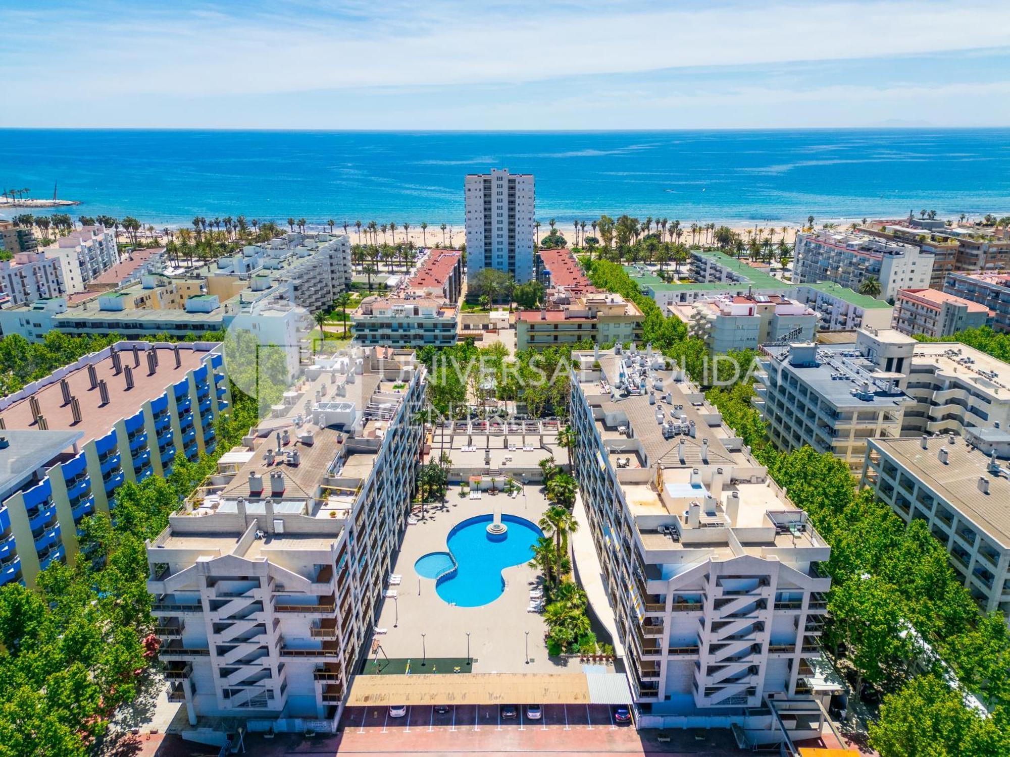 Uhc Michelangelo Apartments Salou Esterno foto