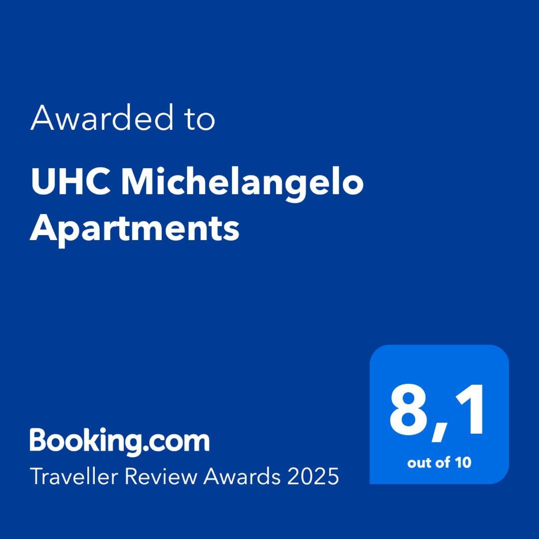Uhc Michelangelo Apartments Salou Esterno foto