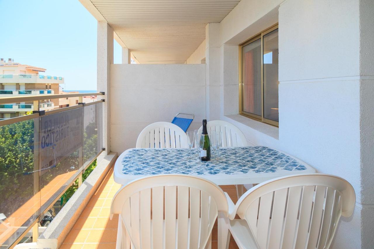Uhc Michelangelo Apartments Salou Esterno foto