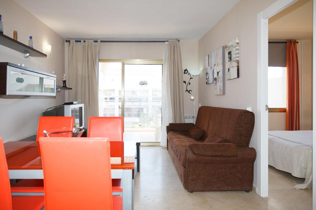 Uhc Michelangelo Apartments Salou Esterno foto